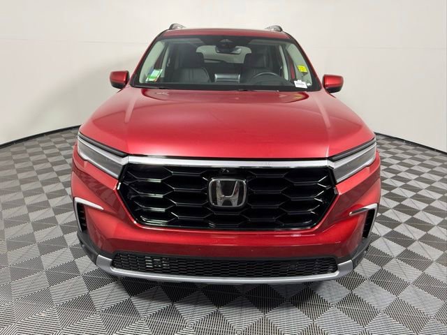 Used 2025 Honda Pilot Elite image 9