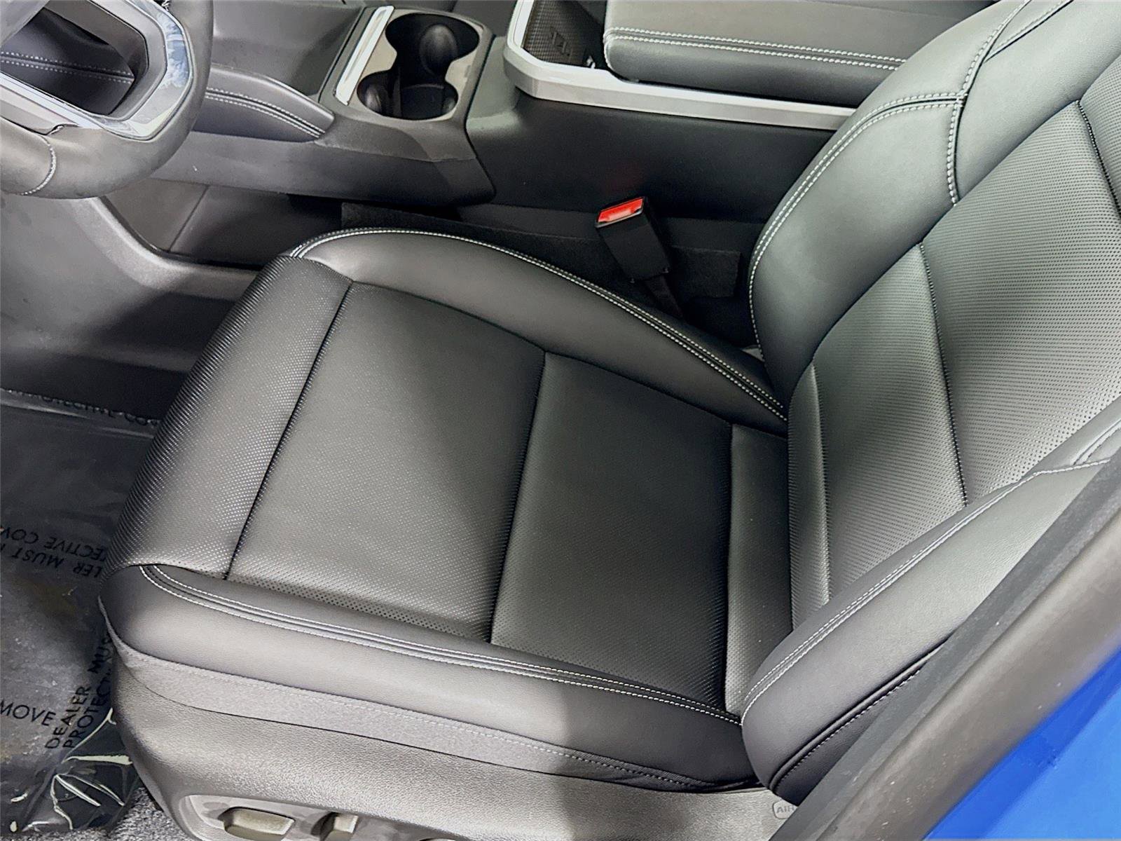 New 2026 GMC Terrain Elevation w/ Elevation Premium Package AWD/4WD image 14