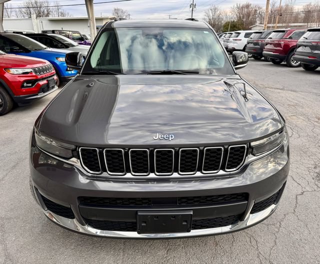 Used 2024 Jeep Grand Cherokee L Limited w/ MOPAR Finishing Package AWD/4WD image 7