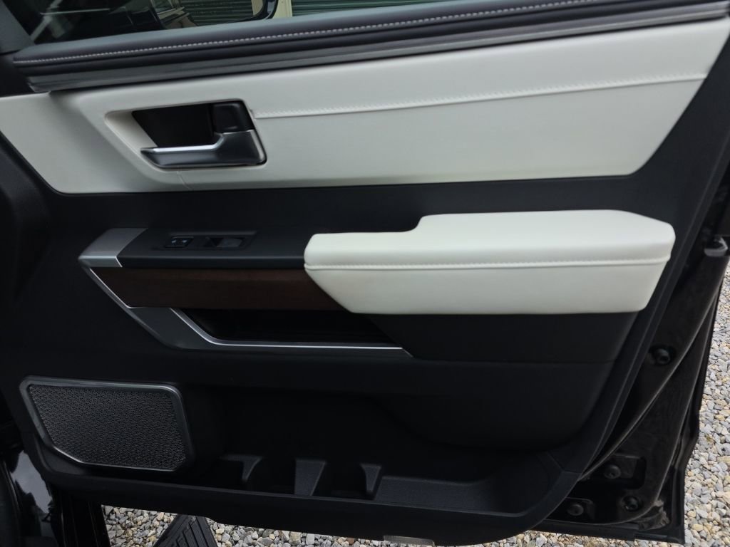 Certified 2024 Toyota Sequoia Capstone image 21