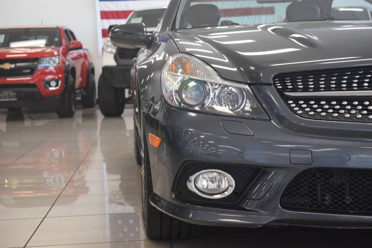 Used 2012 Mercedes-Benz SL 550 image 9