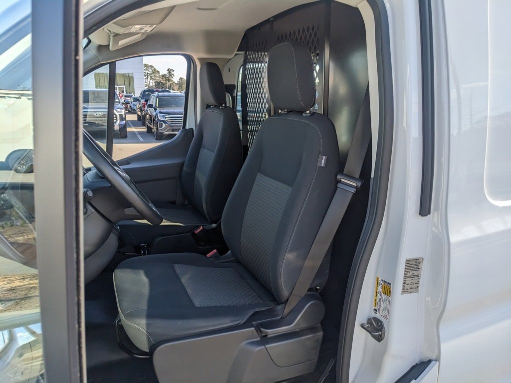 Used 2024 Ford Transit 250 Low Roof w/ Exterior Upgrade Package image 26