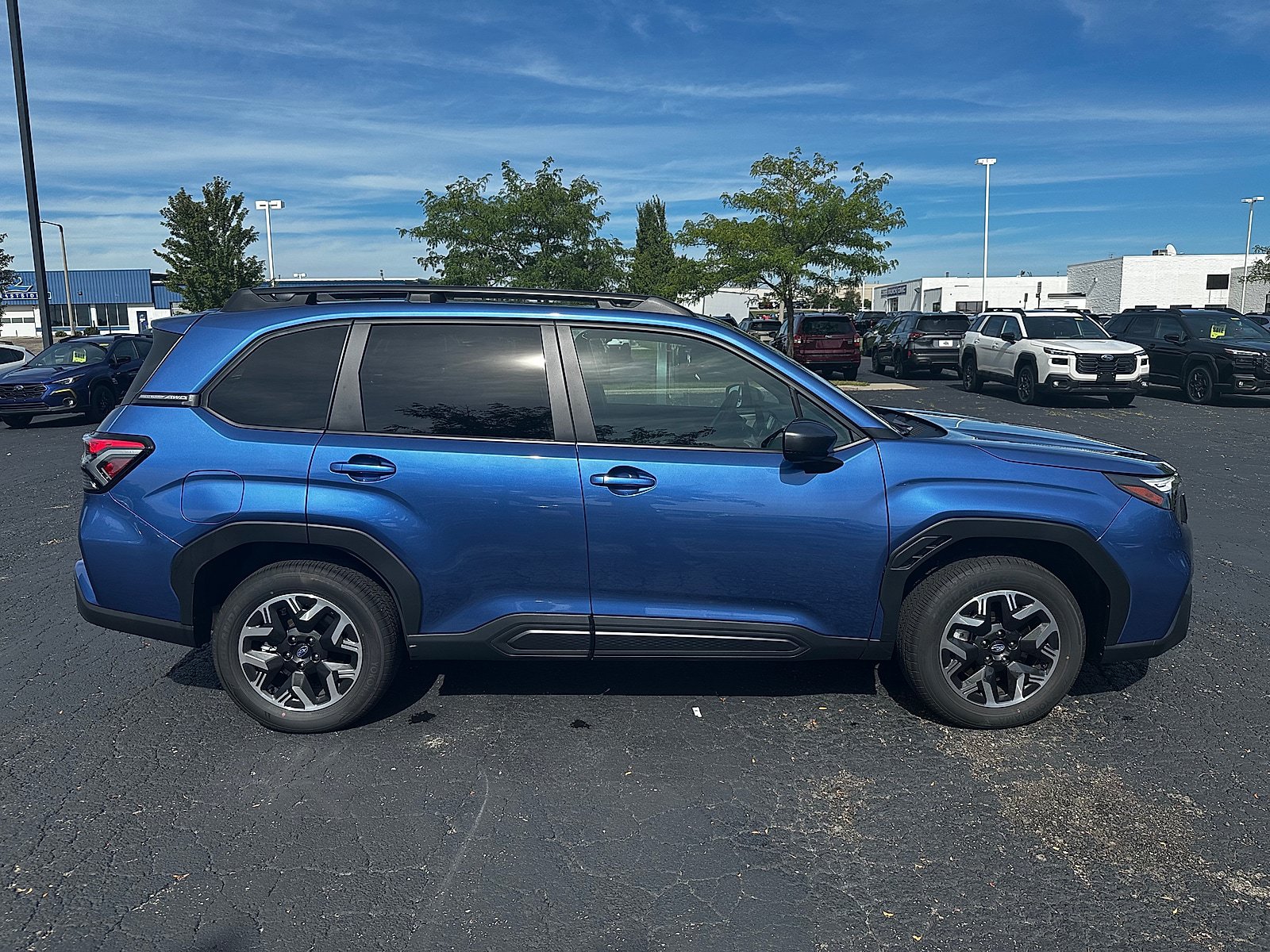 Used 2026 Subaru Forester Premium AWD/4WD image 2