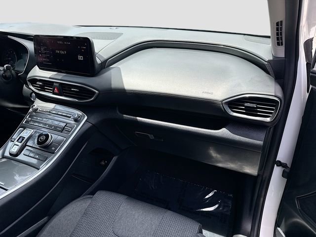 Used 2023 Hyundai Santa Fe SEL w/ Winter Weather Package image 28