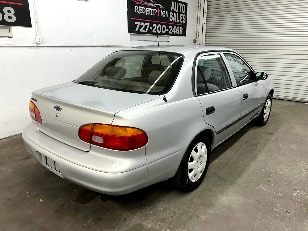 Used 2002 Chevrolet Prizm LSi w/ Preferred Equipment Group 3 image 3