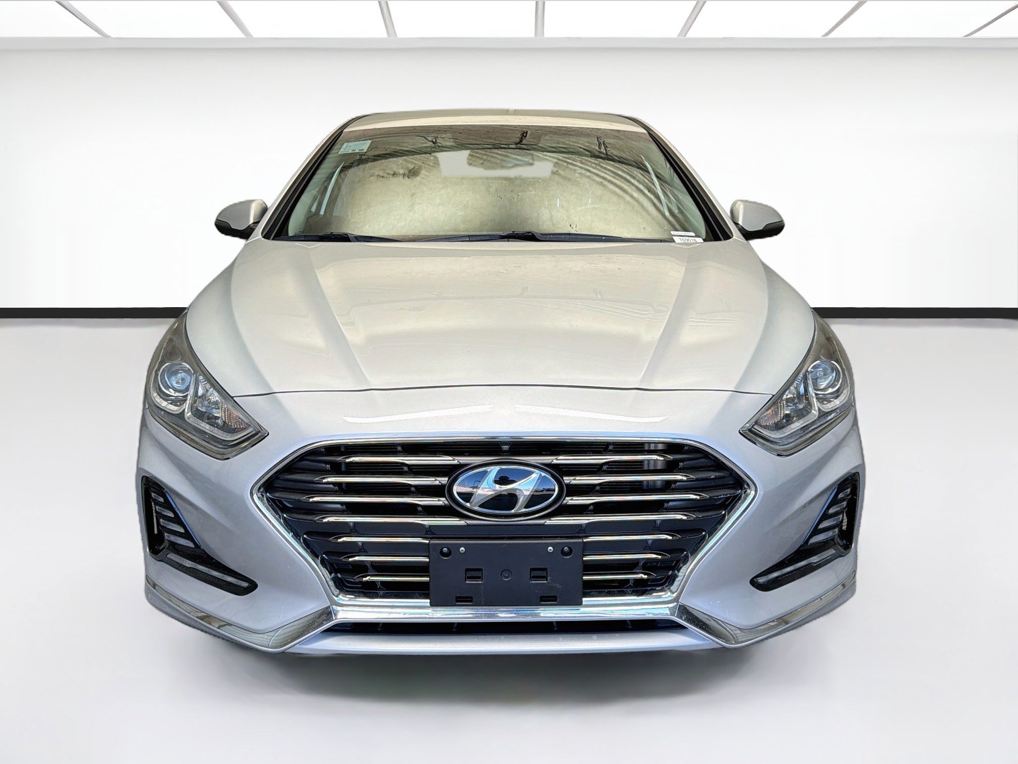 Used 2018 Hyundai Sonata SEL FWD image 2