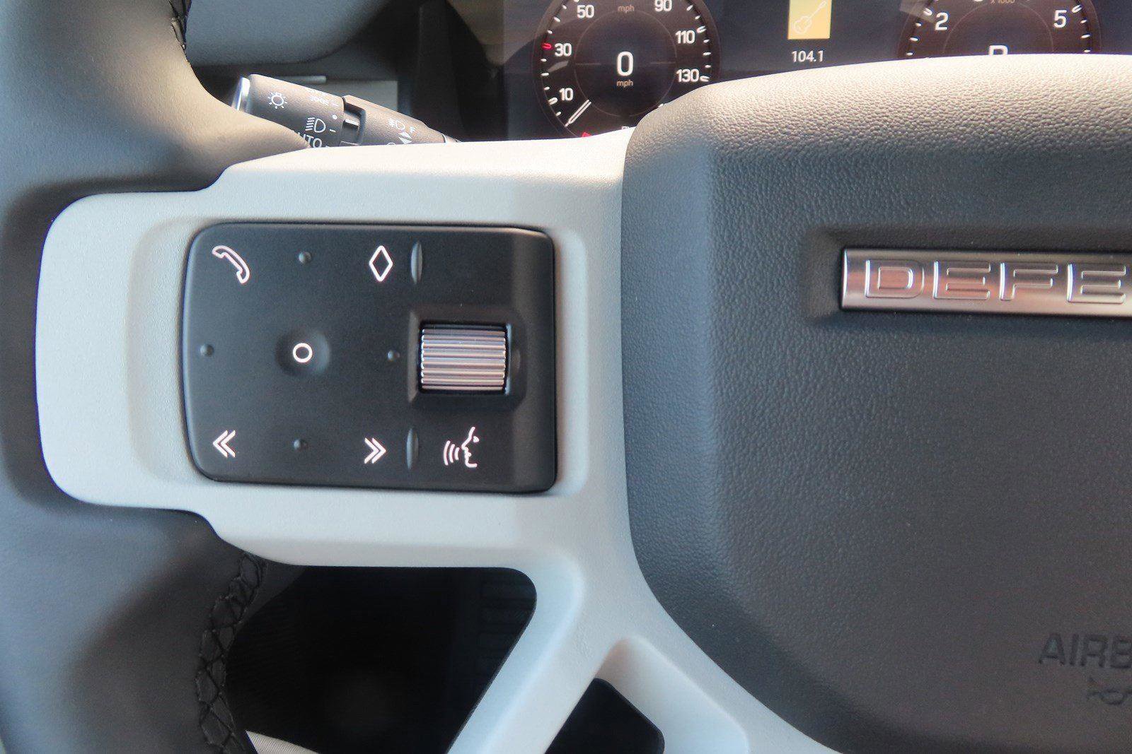 Certified 2023 Land Rover Defender 90 S AWD/4WD image 28