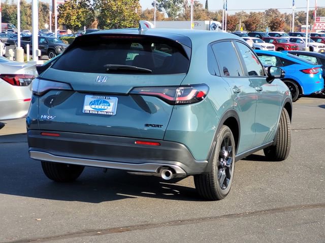 New 2025 Honda HR-V Sport image 4