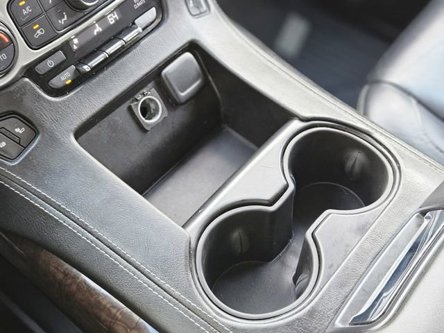 Used 2018 Chevrolet Suburban LT image 25