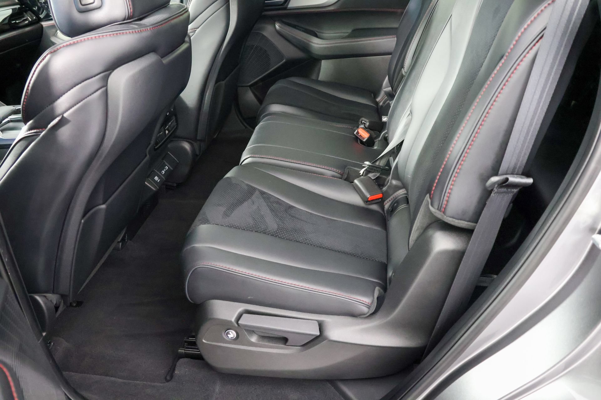 Used 2024 Acura MDX A-Spec AWD/4WD image 27