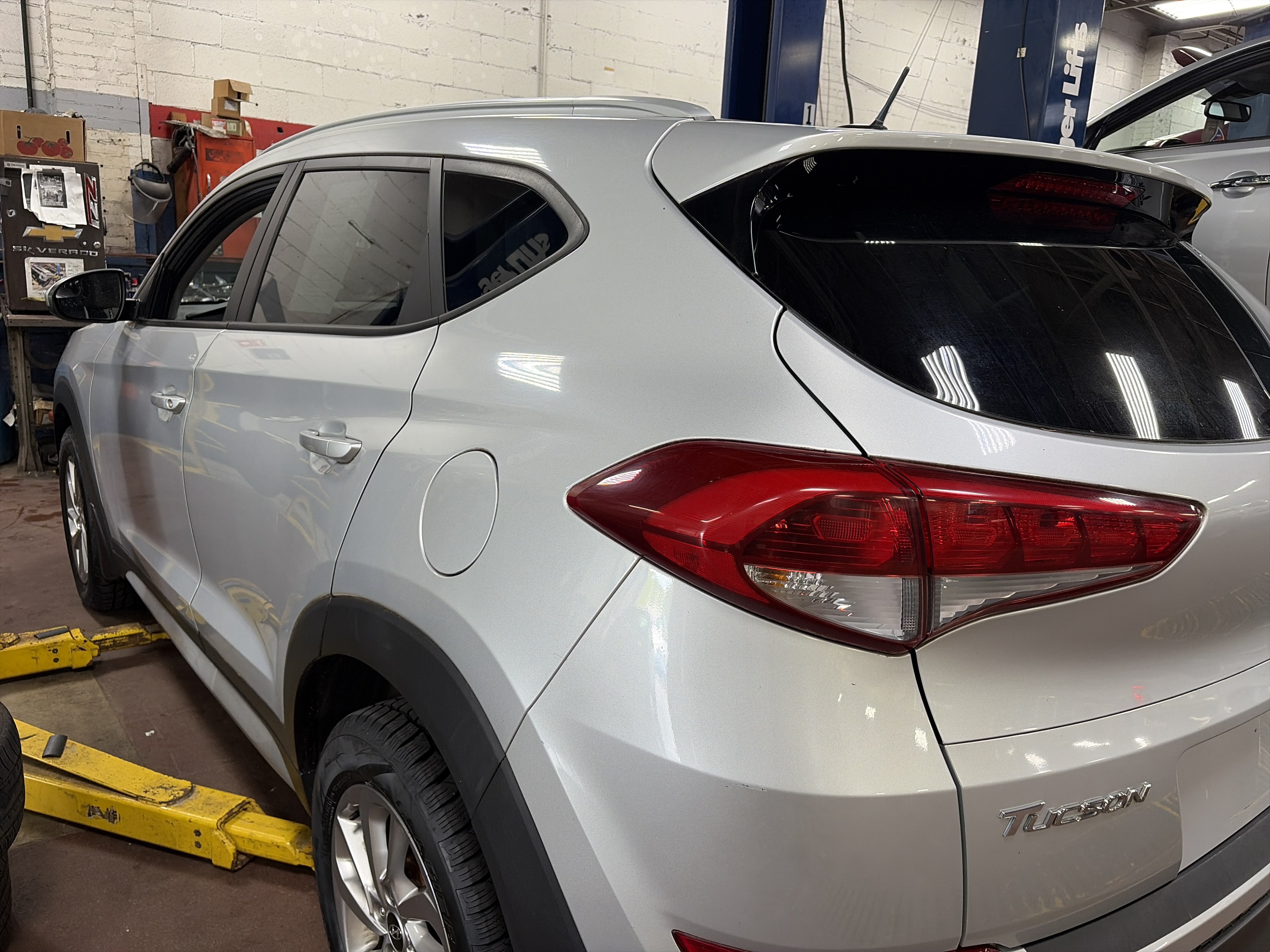 Used 2017 Hyundai Tucson SE AWD/4WD image 7