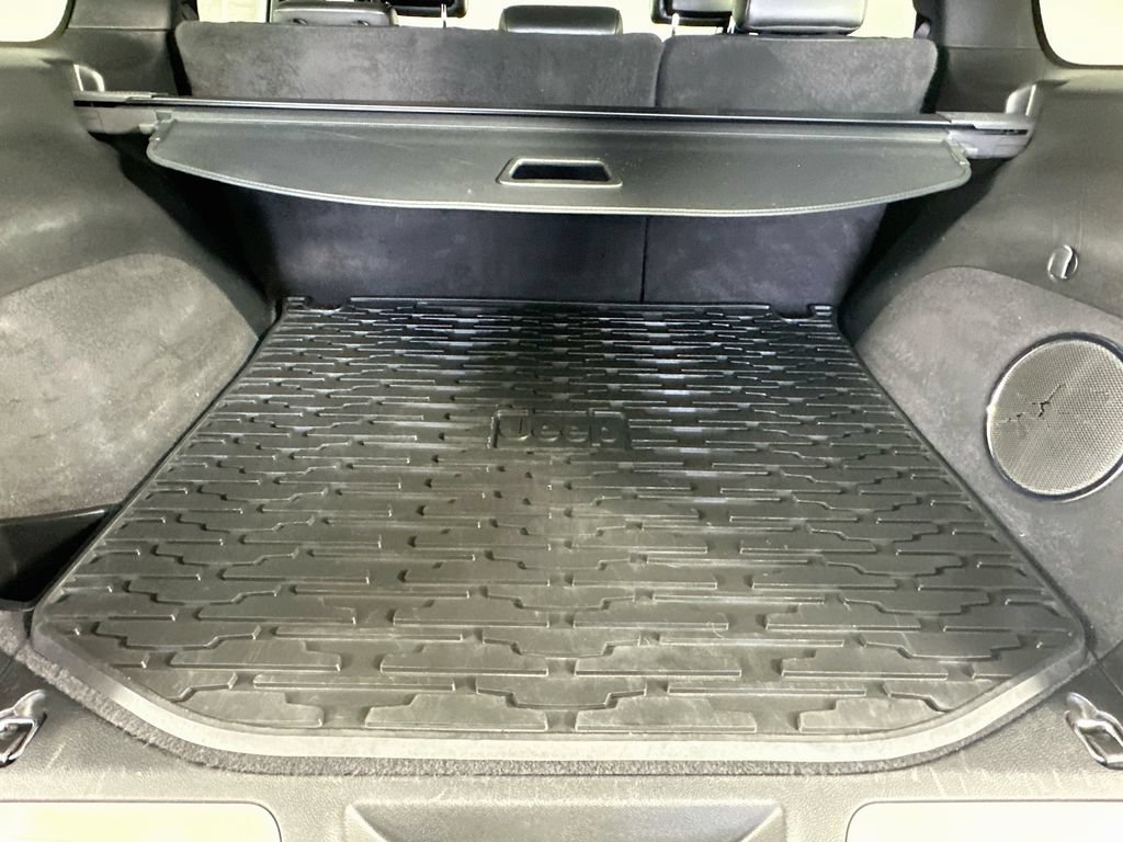 Certified 2021 Jeep Grand Cherokee High Altitude AWD/4WD image 39