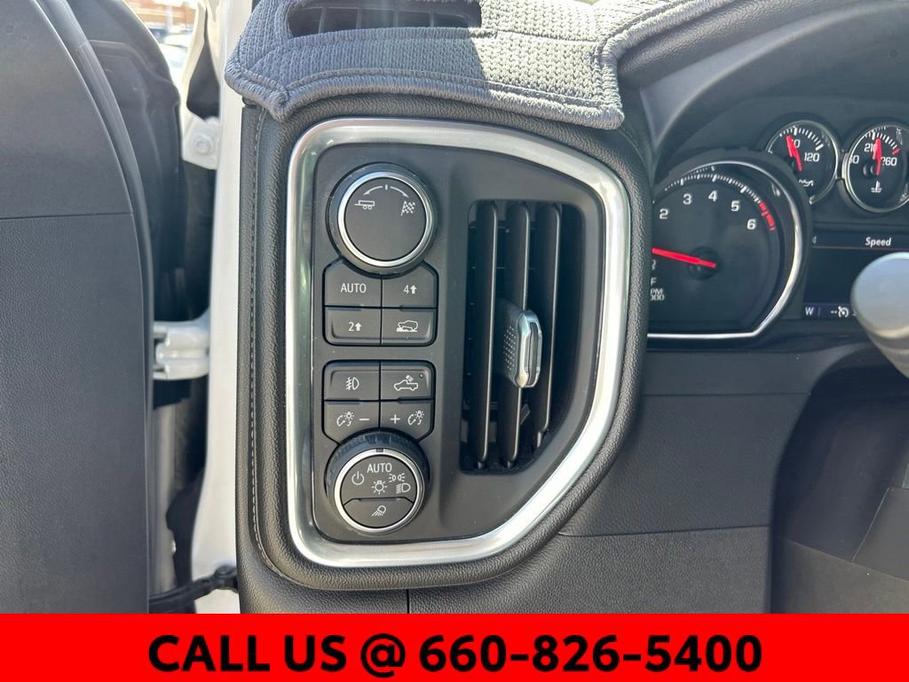 Used 2019 Chevrolet Silverado 1500 LTZ w/ LTZ Convenience Package AWD/4WD image 16