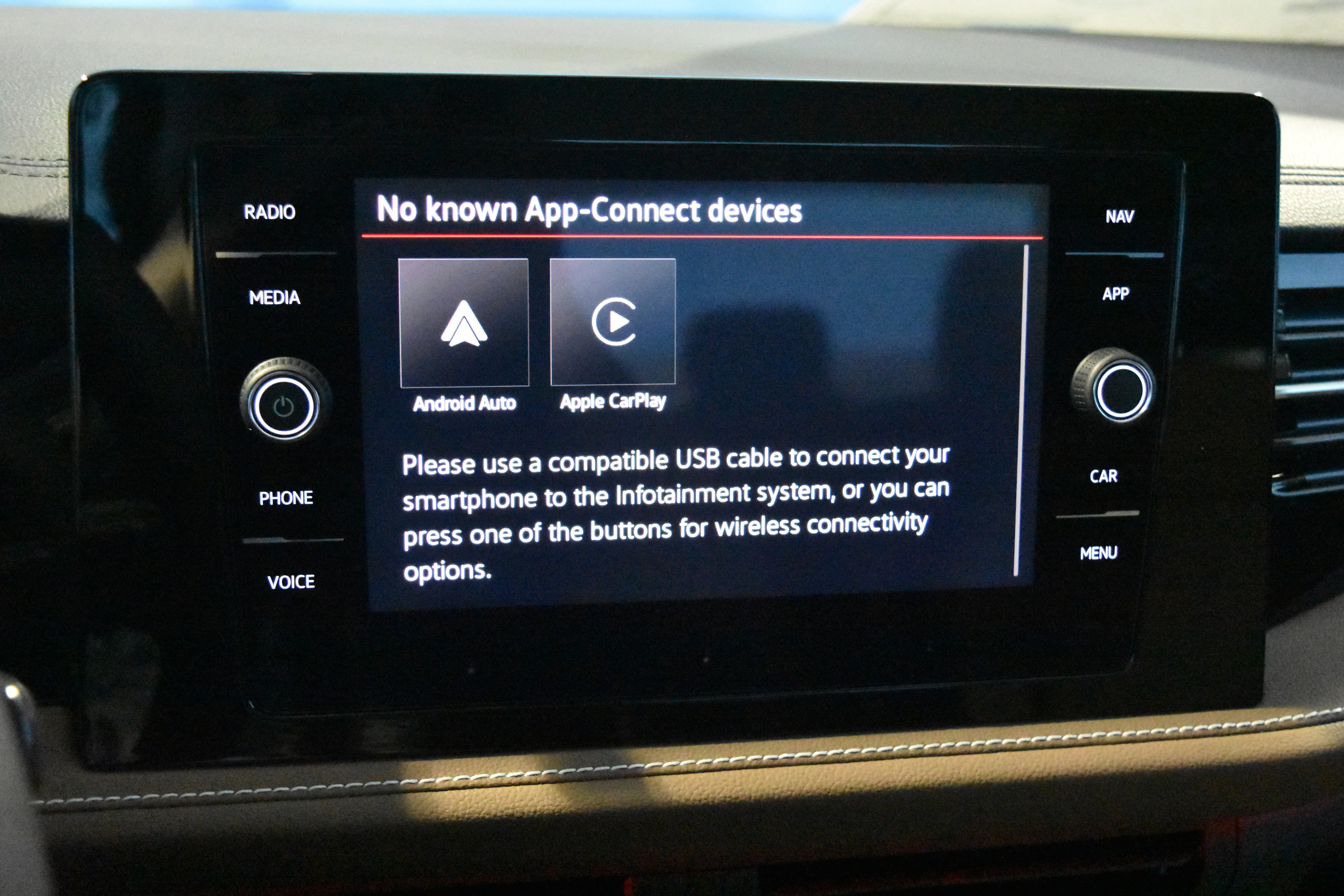 New 2026 Volkswagen Jetta SEL image 9