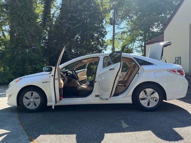 Used 2015 Hyundai Sonata Hybrid image 39