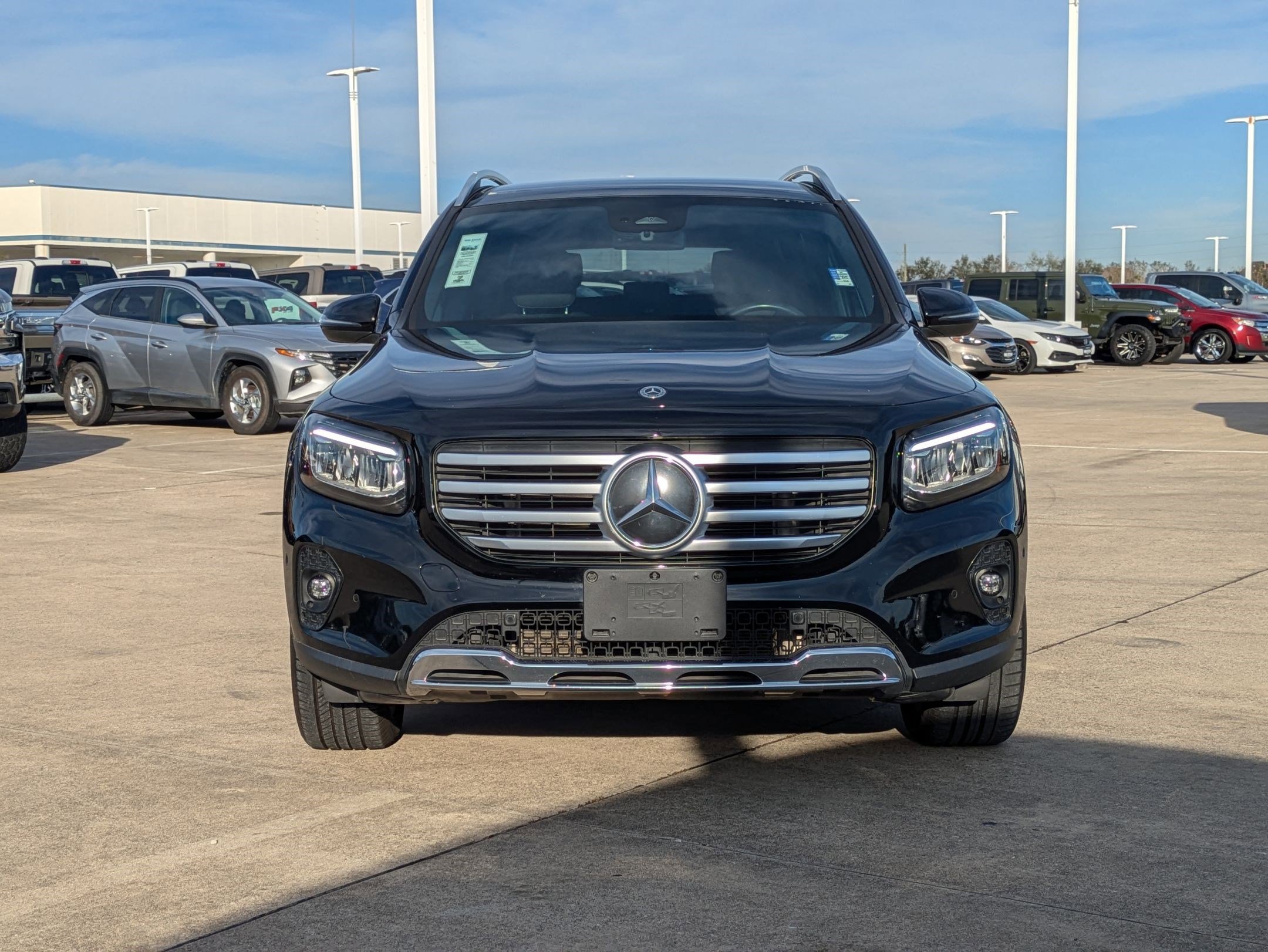 Used 2024 Mercedes-Benz GLB 250 image 10