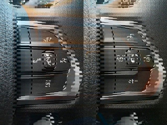 New 2026 Jeep Compass Latitude image 16