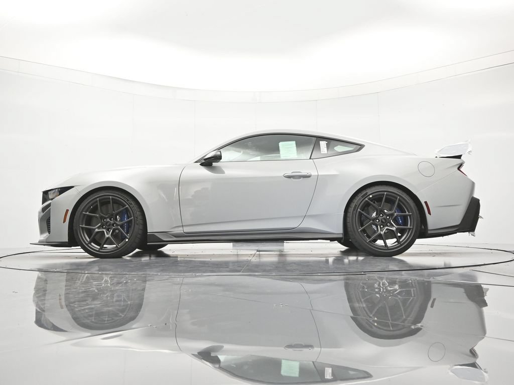 New 2026 Ford Mustang Dark Horse SC w/ Carbon Fiber Exterior Package RWD image 43