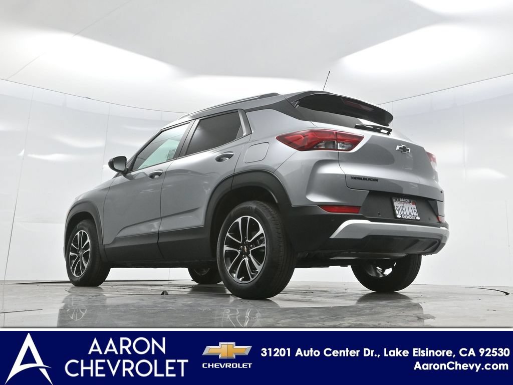 New 2025 Chevrolet TrailBlazer LT w/ Convenience Package FWD image 57