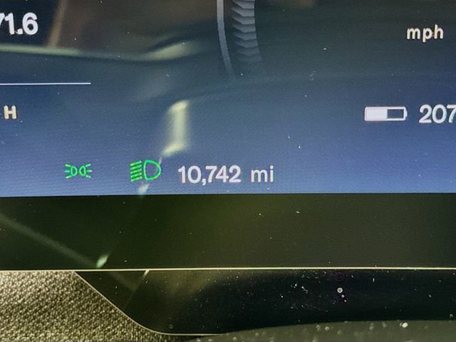 Used 2024 Lucid Air Pure image 19