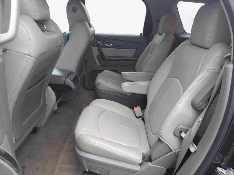 Used 2015 GMC Acadia SLT FWD image 12
