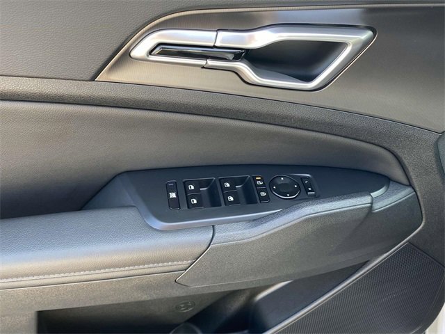 New 2026 Kia Sportage EX w/ EX Panorama Roof Package image 15
