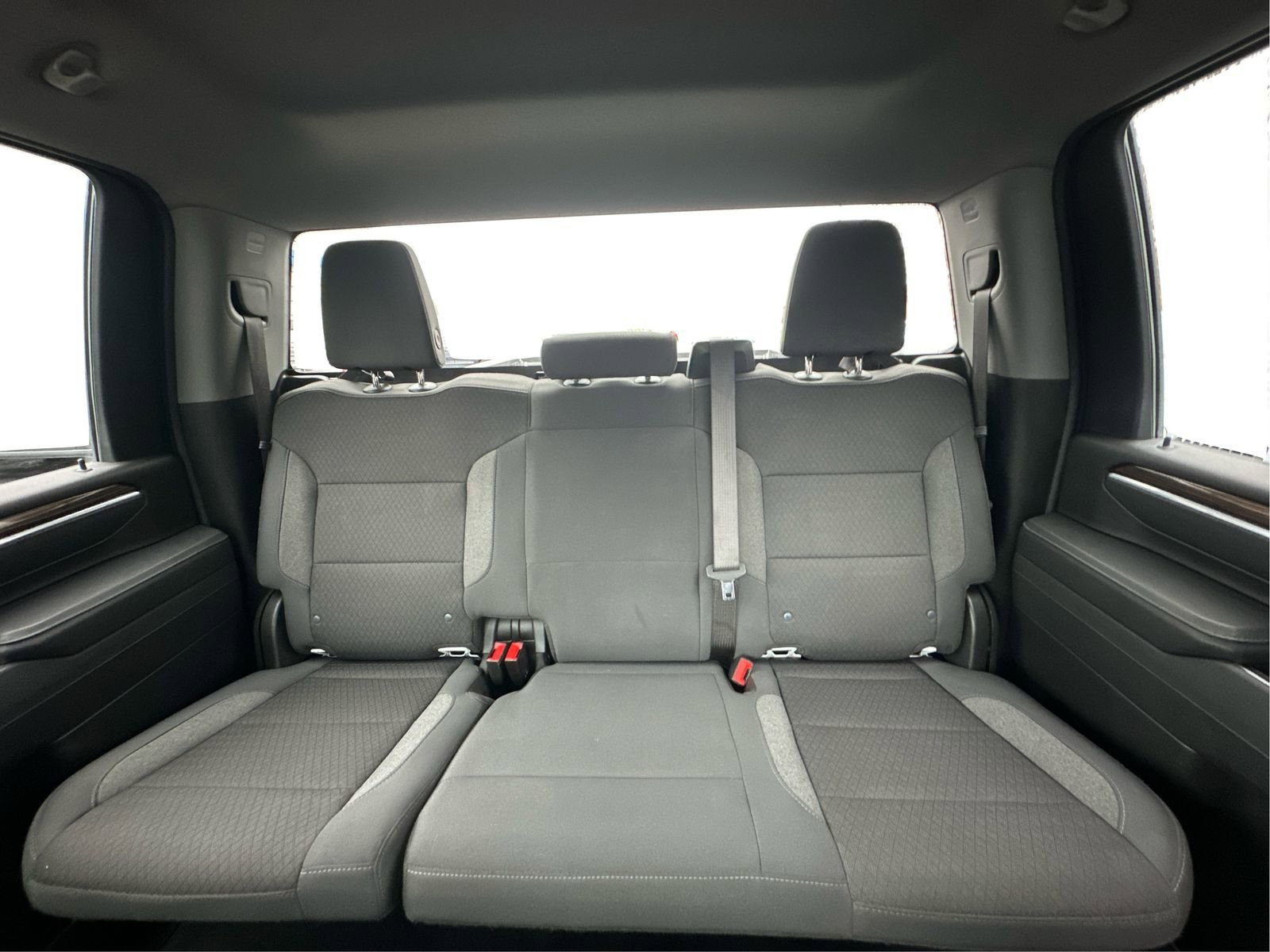 Certified 2025 Chevrolet Silverado 2500 LT w/ Convenience Package image 14