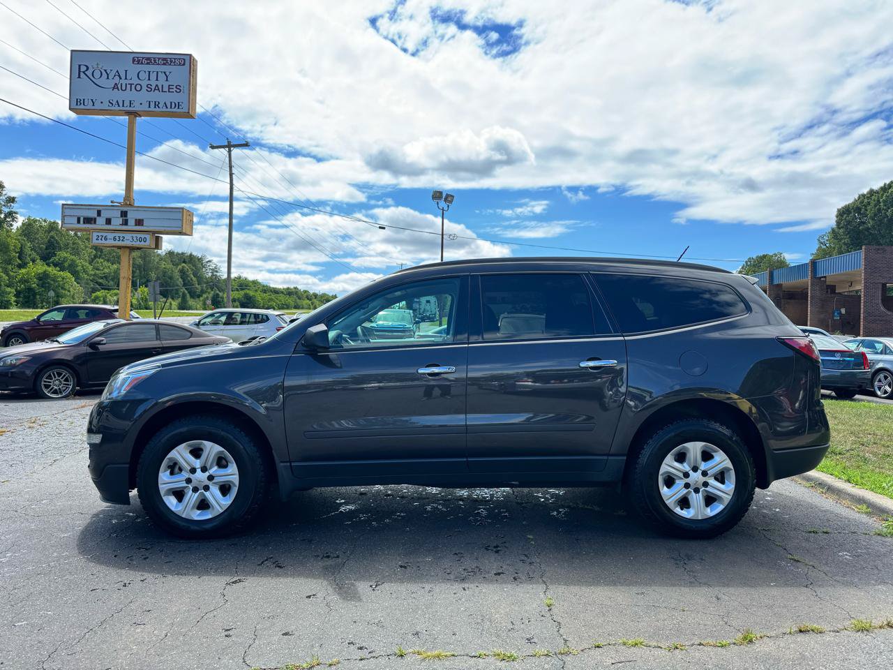 Used 2015 Chevrolet Traverse LS AWD/4WD image 7