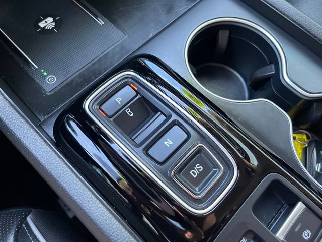 Used 2024 Honda Pilot Elite image 24