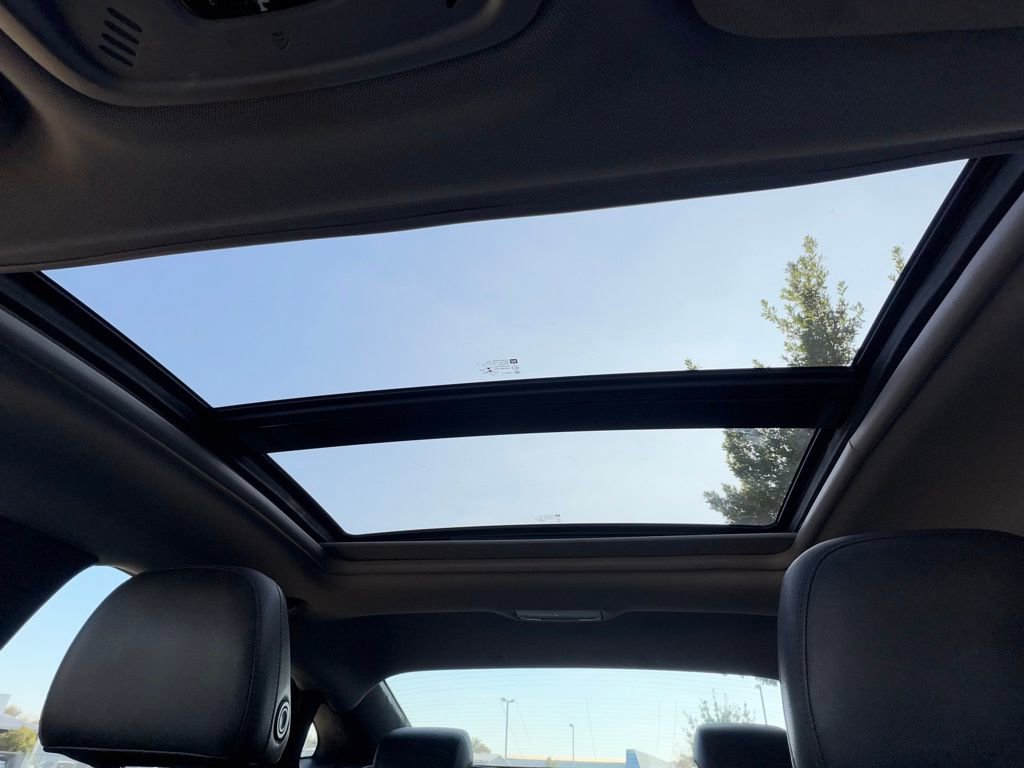 Used 2016 Chevrolet Malibu LT w/ Leather Package image 23