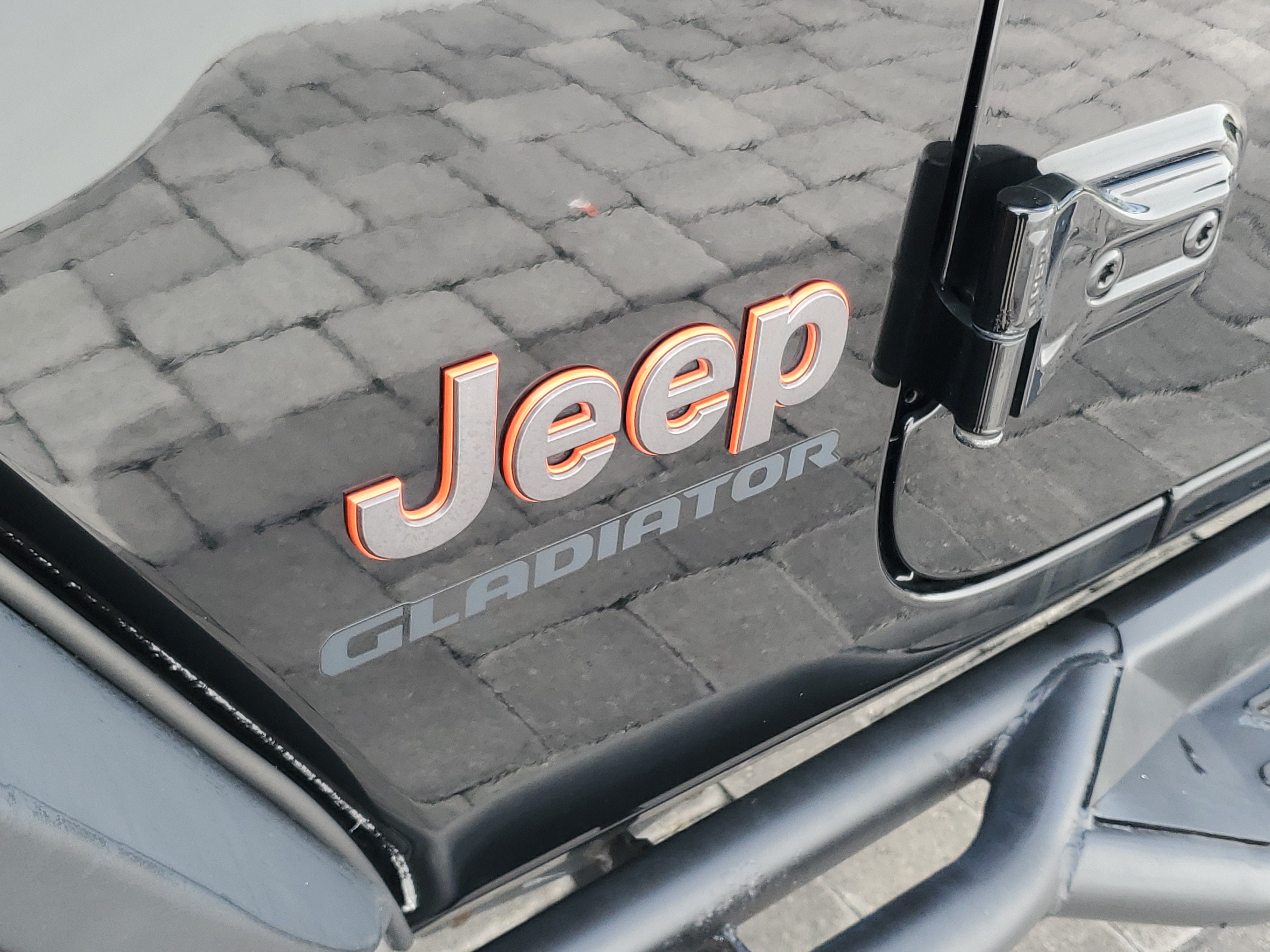 Used 2021 Jeep Gladiator Mojave AWD/4WD image 10
