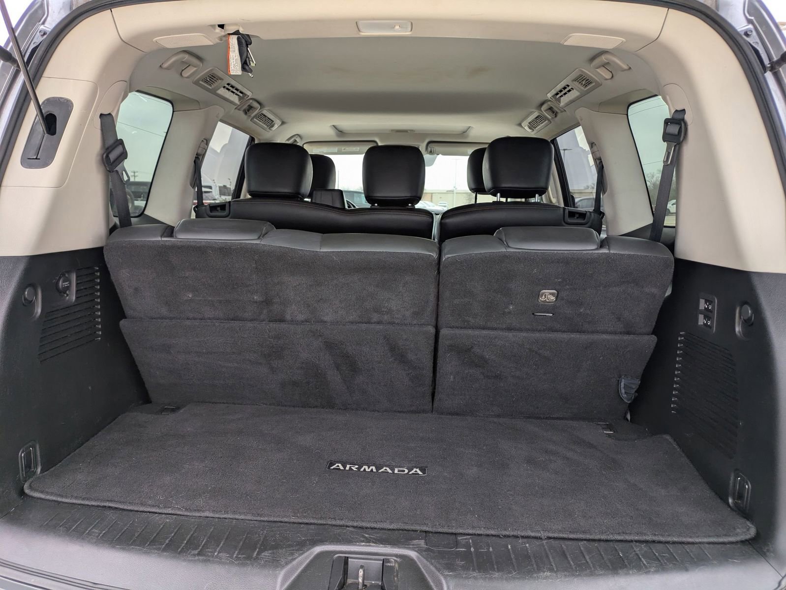Used 2020 Nissan Armada SL w/ Premium Package image 24