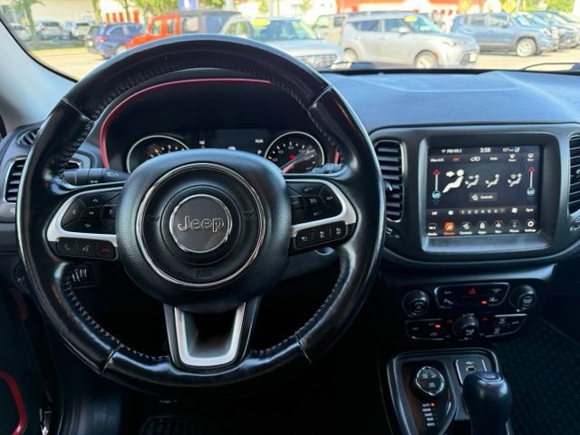 Used 2021 Jeep Compass Trailhawk AWD/4WD image 18