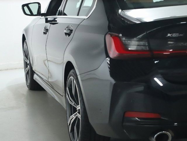 Certified 2024 BMW 330i xDrive Sedan w/ Premium Package AWD/4WD image 42