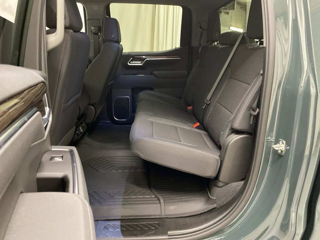 New 2026 Chevrolet Silverado 1500 LT w/ Z71 Off-Road Package image 16