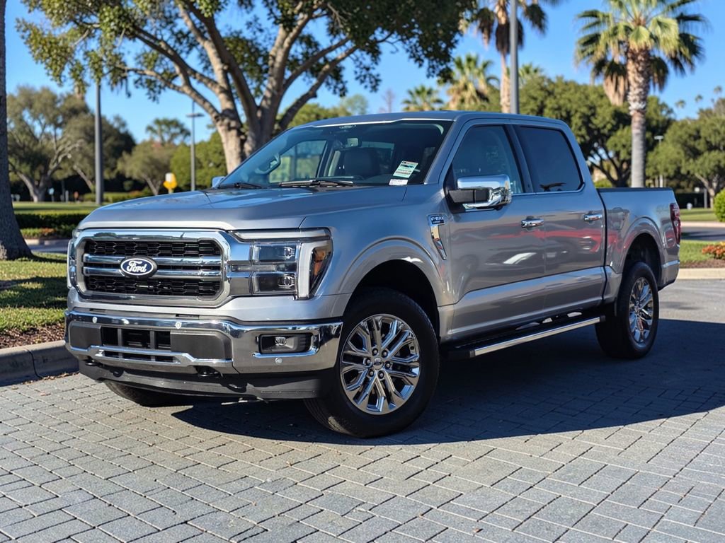 Used 2025 Ford F150 Lariat w/ Equipment Group 501A Mid image 2