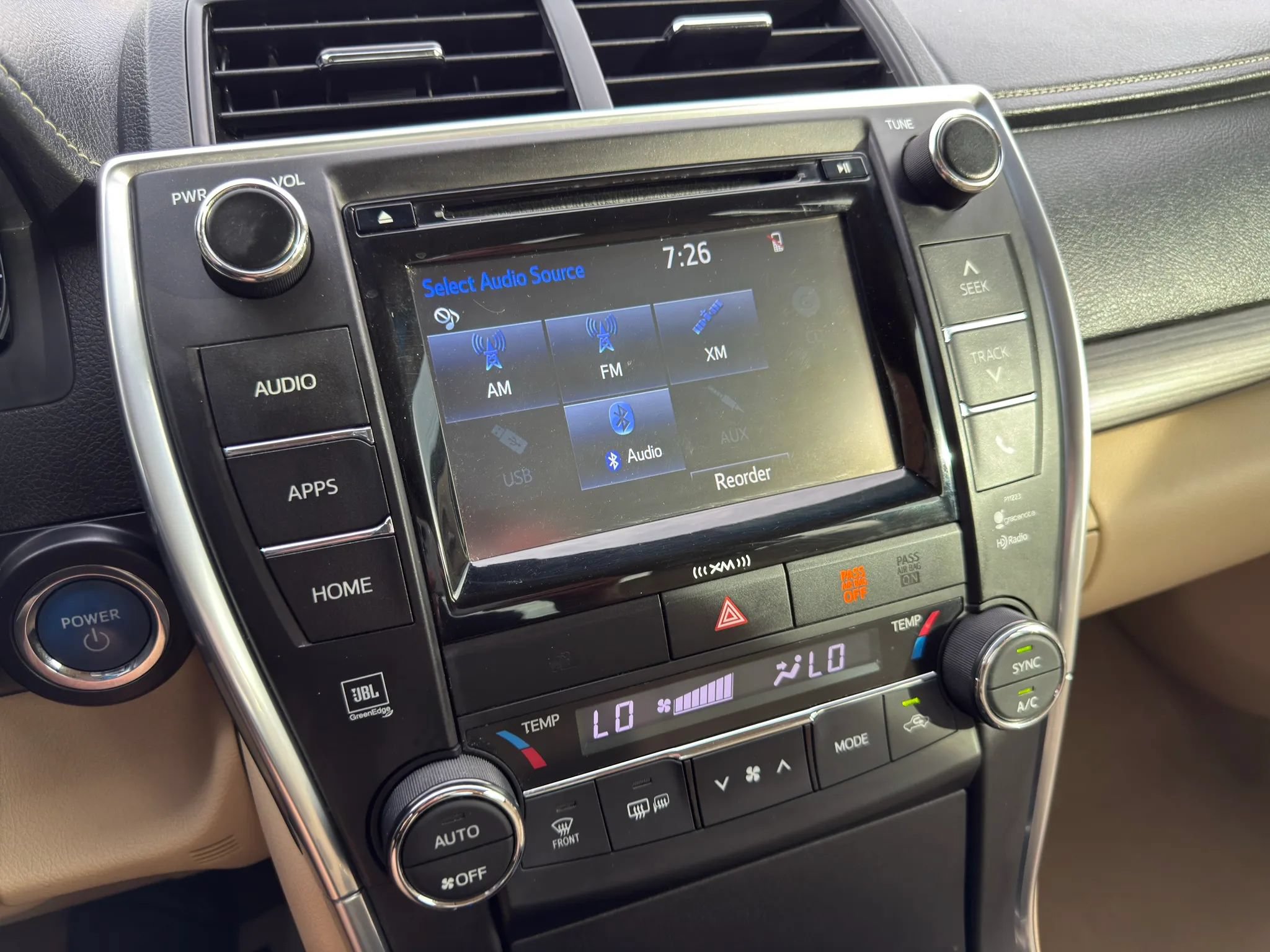 Used 2017 Toyota Camry XLE w/ Moonroof Package FWD image 22