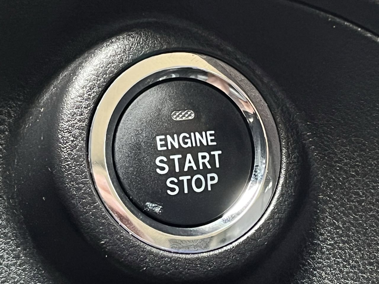 Used 2023 Subaru Ascent Limited w/ Technology Package image 19