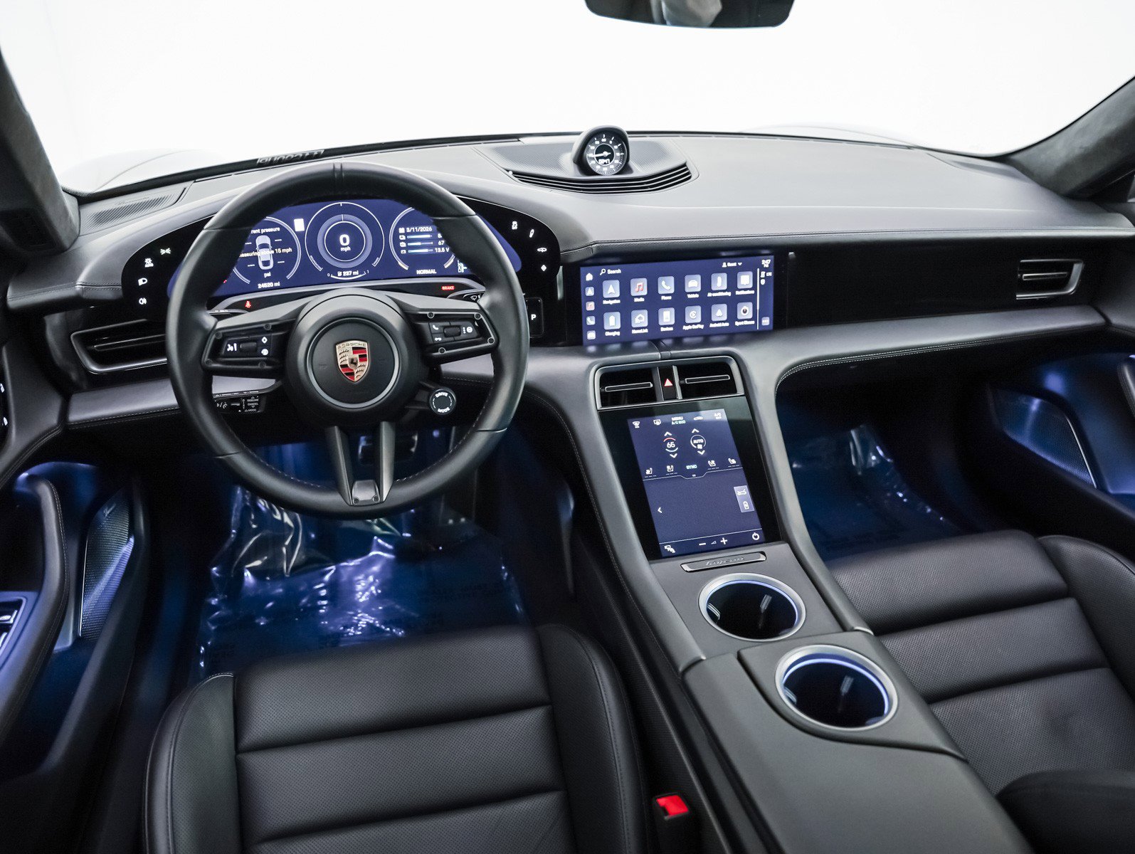 Certified 2020 Porsche Taycan Turbo S image 18