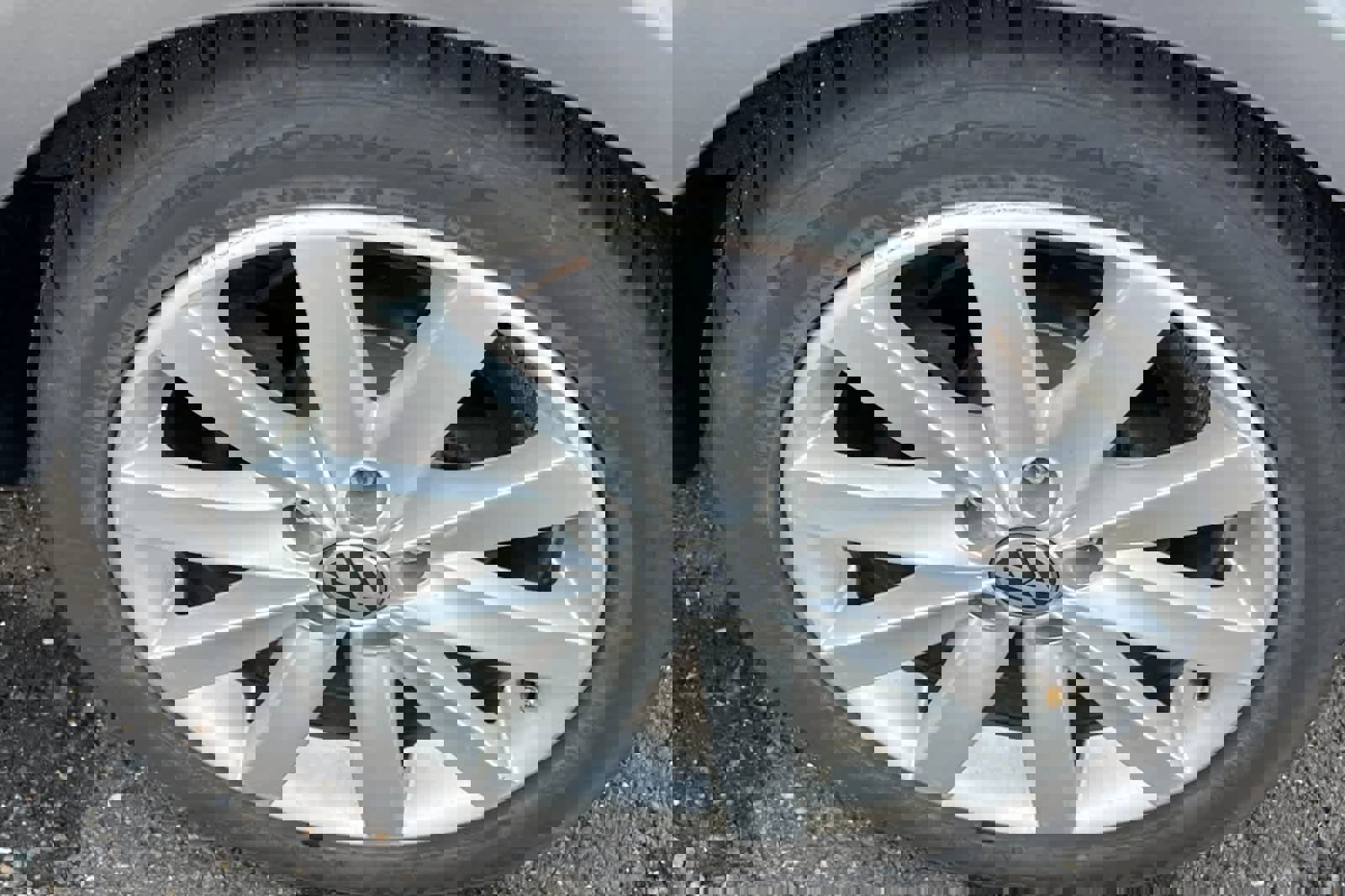 Used 2011 Volkswagen Golf TDI image 18