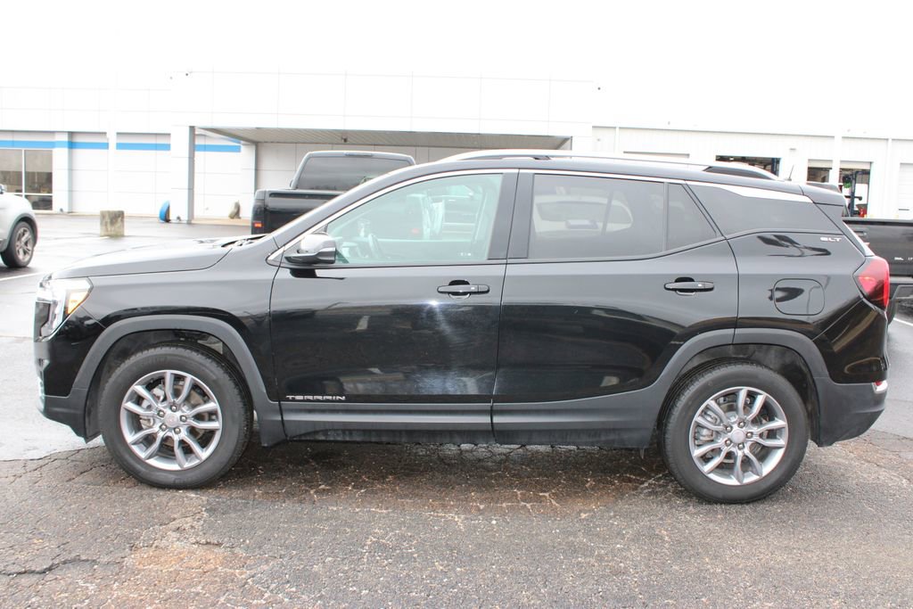 Used 2024 GMC Terrain SLT image 6