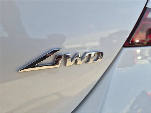 Used 2025 Genesis G70 2.5T AWD/4WD image 14