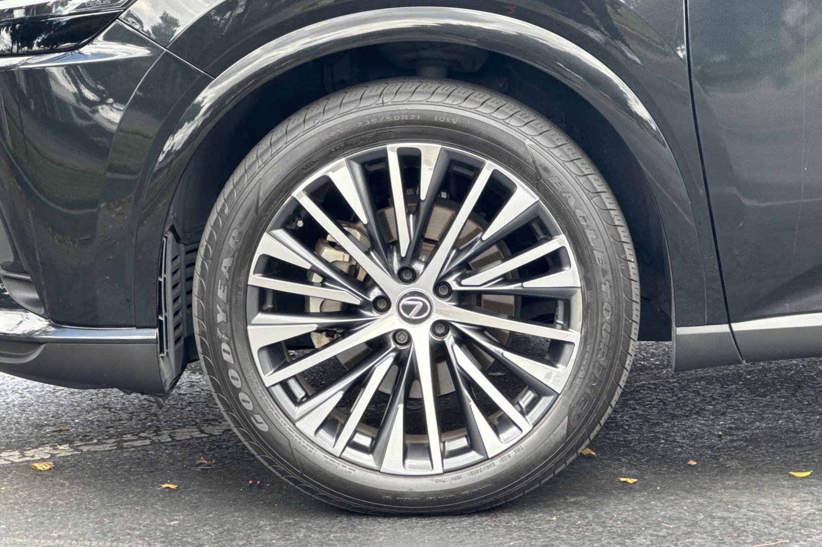 Certified 2024 Lexus RX 350 Premium Plus w/ Accessory Package (Z1) FWD image 37