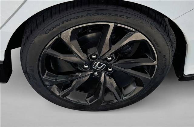 Used 2017 Honda Civic Sport Touring image 9