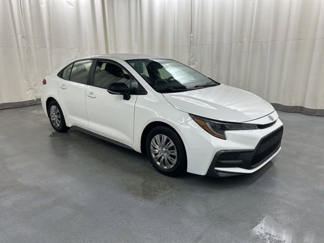 Used 2021 Toyota Corolla SE FWD image 1