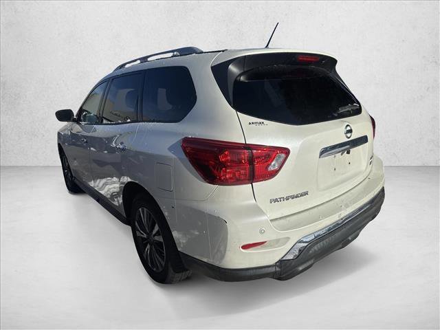 Used 2017 Nissan Pathfinder SV AWD/4WD image 6