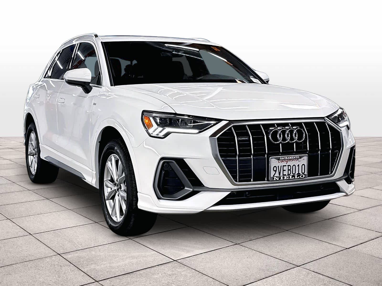 Used 2025 Audi Q3 2.0T Premium AWD/4WD image 2