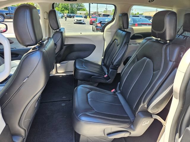 Used 2021 Chrysler Voyager Lxi FWD image 10