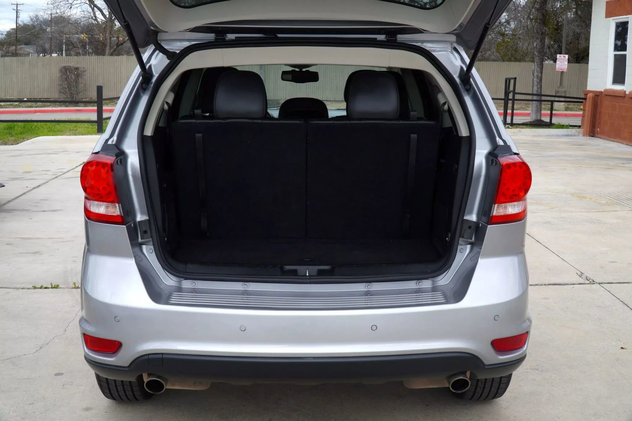 Used 2016 Dodge Journey R/T image 7