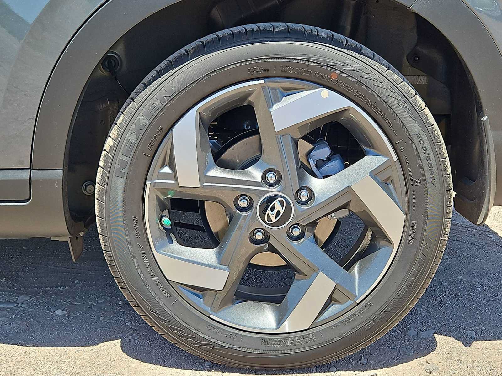 Certified 2026 Hyundai Venue SEL FWD image 13